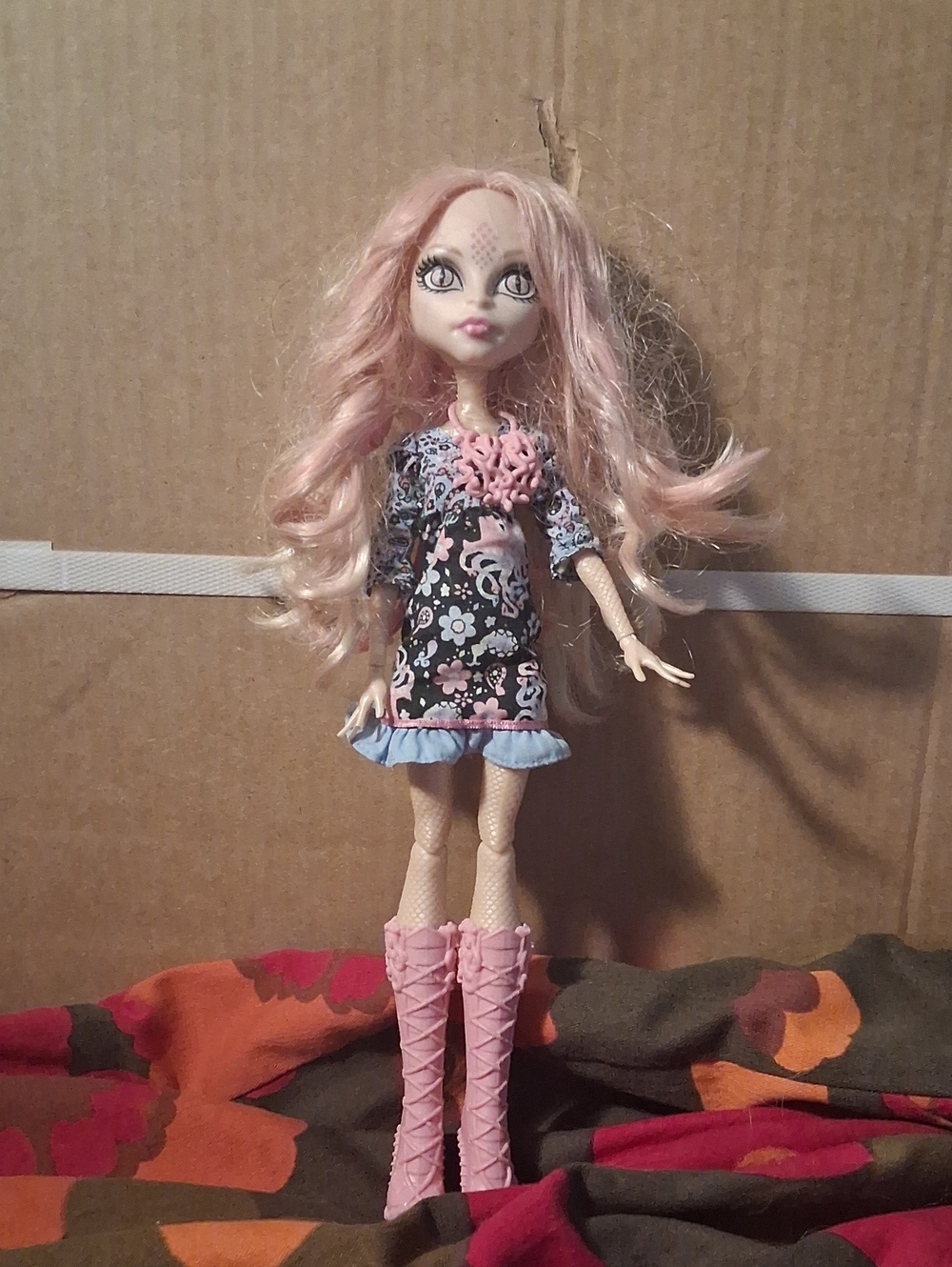 Viperine Monster High doll-No glasses